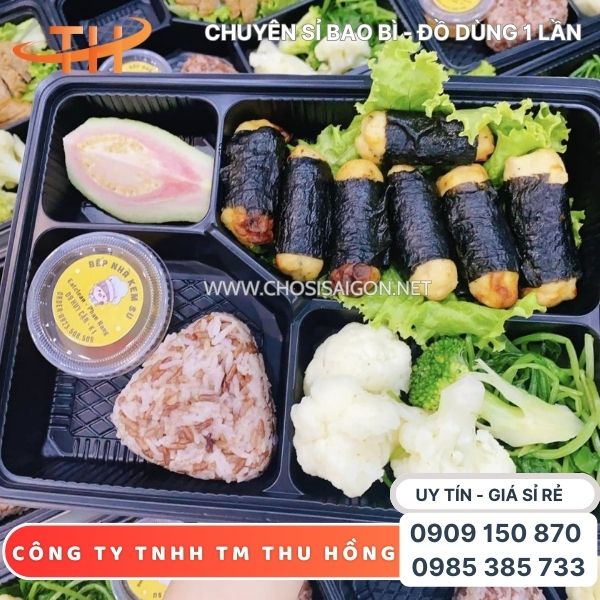 Hộp nhựa đựng thức ăn 4 ngăn an toàn, chất lượng tốt giá rẻ