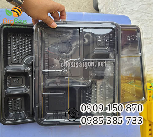 Hộp nhựa đế đen 5 ngăn giá sỉ rẻ ưu đãi đựng cơm văn phòng