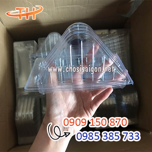 Hộp nhựa hình tam giác dùng 1 lần sỉ rẻ tại HCM
