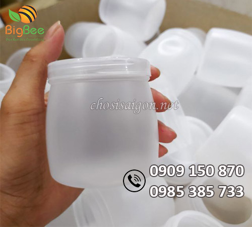 Hũ nhựa đựng sữa chua 140ml giá sỉ rẻ TP.HCM