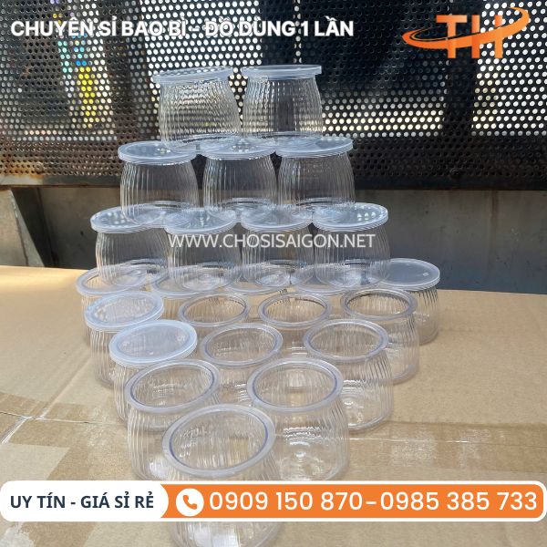 Hũ nhựa có khía đựng sữa chua dùng 1 lần
