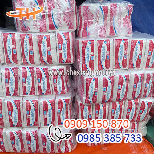 Khăn giấy rút Hoàng Anh giá tốt nhất hiện nay