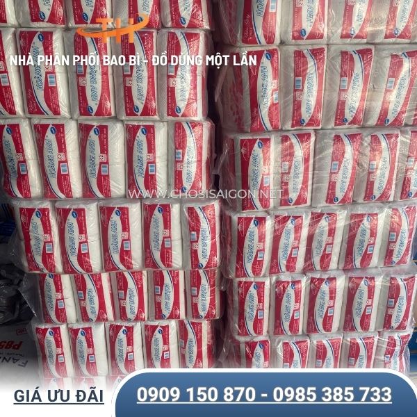 Khăn giấy rút Hoàng Anh