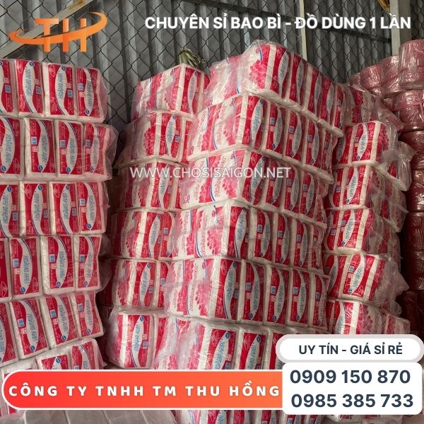 Khăn giấy rút Hoàng Anh