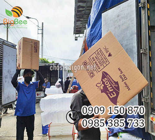 Khăn giấy vuông E'mos 30 gói/thùng sỉ rẻ cho đại lý