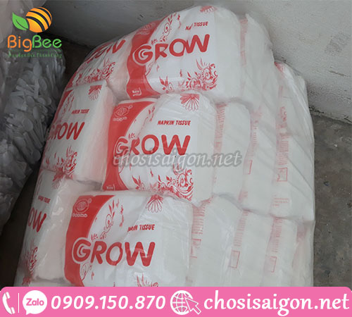 Khăn giấy vuông Grow giá rẻ cho quán ăn