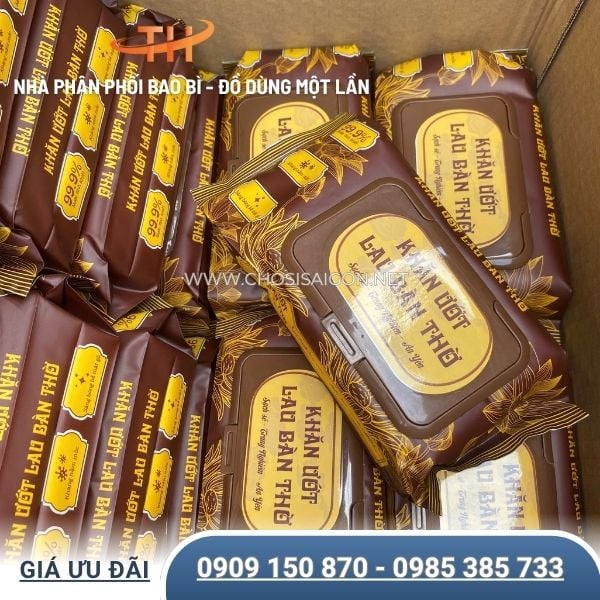 Khăn ướt lau bàn thờ bao sái