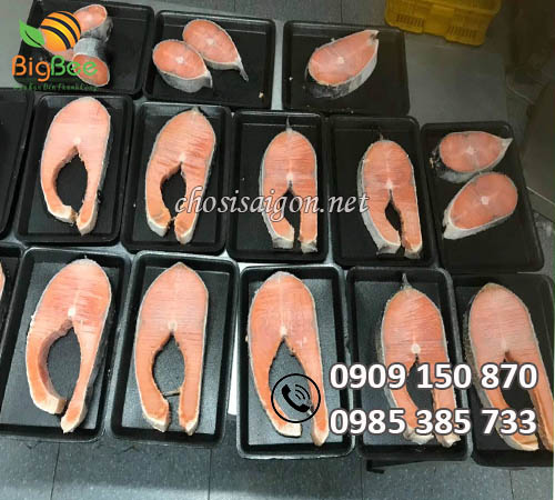 Khay xốp đựng thực phẩm tươi sống