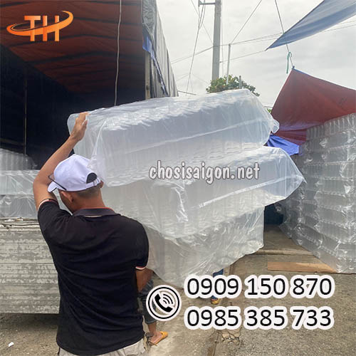 Giao sỉ chai nhựa 1 lít tại TP.HCM