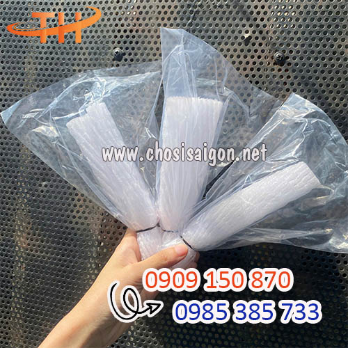 Lưới xốp bọc ổi có sẵn túi nilon, thun giá rẻ