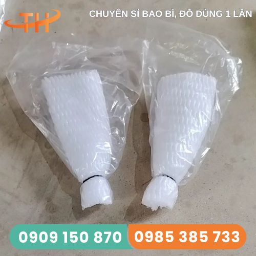 Lưới xốp bọc ổi lồng sẵn túi nilon, thun