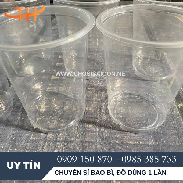 Ly nhựa an toàn, chất lượng tốt giá siêu rẻ