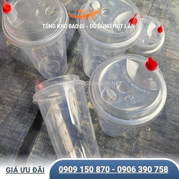 Ly nhựa nắp nút tim trắng dày dặn, cứng cáp giá rẻ