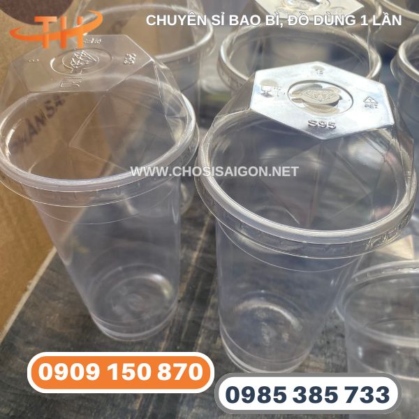 Ly nhựa nắp kim cương 700ml giá rẻ