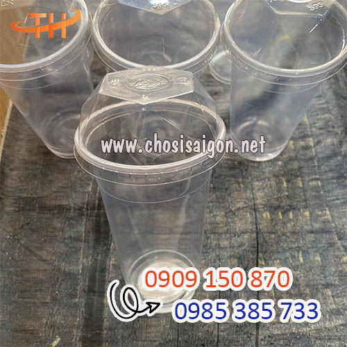 Ly nhựa nắp kim cương 700ml giá sỉ rẻ