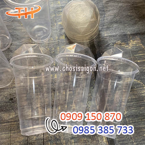 Ly nhựa 700ml nắp kim cương sỉ rẻ nhất