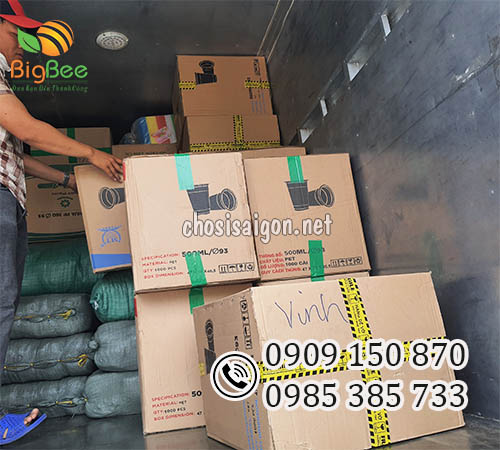 Mua ly nhựa giao hàng nhanh chóng tại công ty Thu Hồng