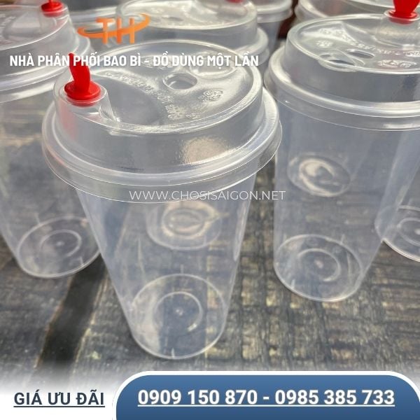 Ly nhựa 500ml nắp nút tim