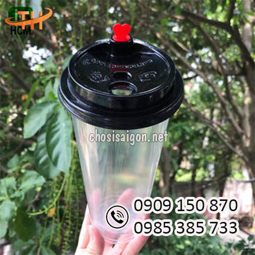Ly nhựa 700ml nắp tim đen giá siêu rẻ