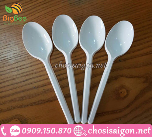 Phân phối muỗng nhựa ăn cơm giá rẻ