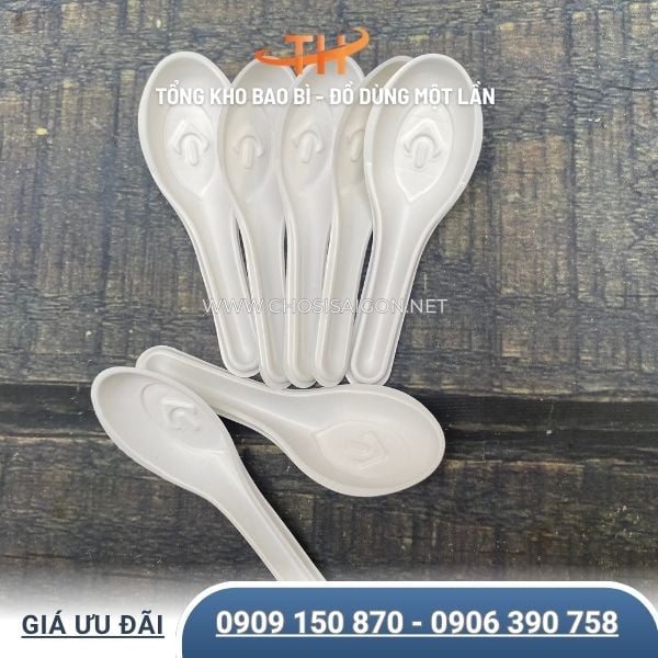 Muỗng nhựa cán ngắn cầm nắm gọn nhẹ giá sỉ rẻ