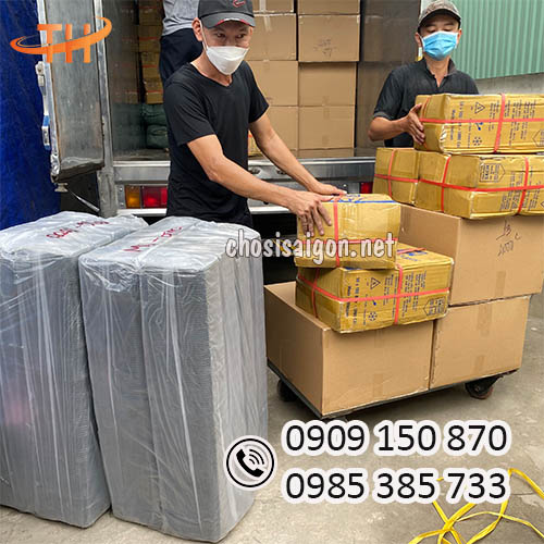 Giao hàng sỉ tận nơi muỗng nhựa