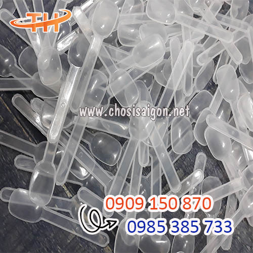 Muỗng nhựa nhỏ dùng 1 lần sỉ rẻ tận xưởng