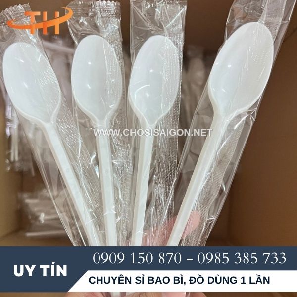 Muỗng nhựa trắng giá rẻ bọc màng chuyên sỉ rẻ