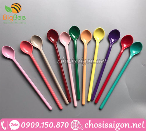 Muỗng nhựa sinh tố nhiều màu giá sỉ rẻ