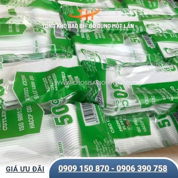 Nĩa nhựa hàng chính hãng cho các cửa hàng sỉ rẻ