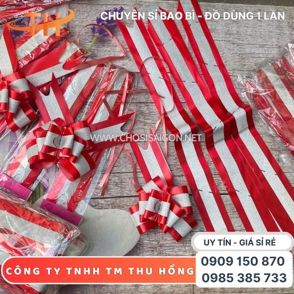 Nơ rút gắn giỏ quà cho cửa hàng quà tặng, shop hoa giá ưu đãi