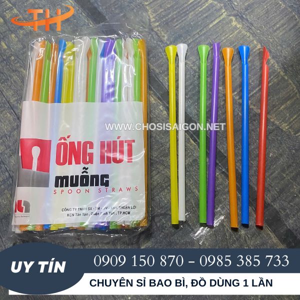 Ống hút có 1 đầu muỗng tiện lợi dùng 1 lần giá rẻ
