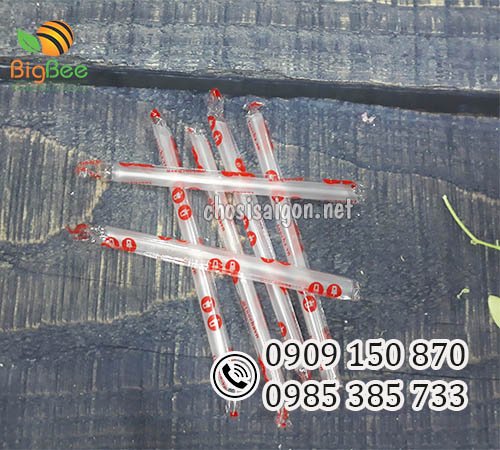 Ống hút nhựa màu trắng bọc màng phi 12 bán giá ưu đãi
