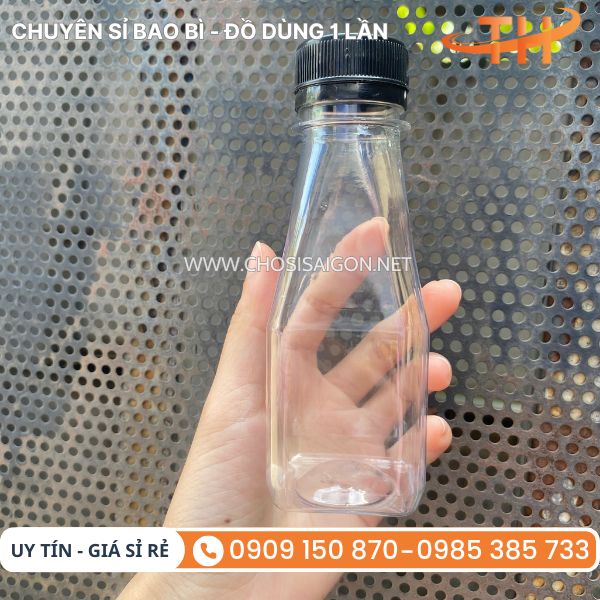 Chai nhựa PET vuông vát 150ml nắp đen