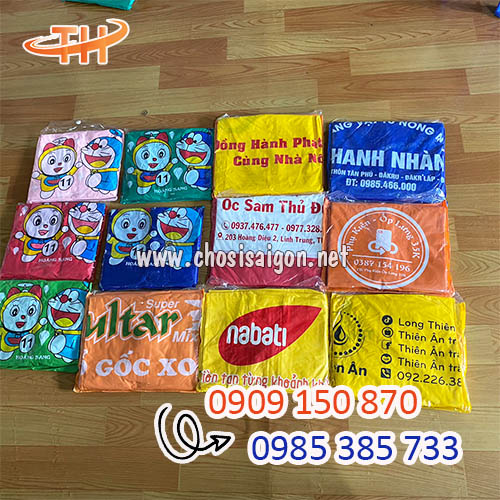 In áo mưa theo yêu cầu làm quà tặng sỉ rẻ uy tín