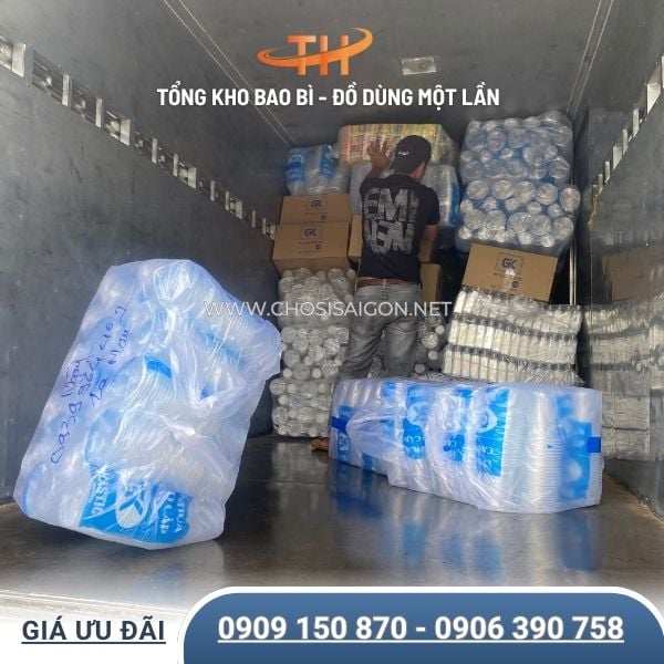 Ly nhựa giao sỉ nhanh chóng, tận nơi