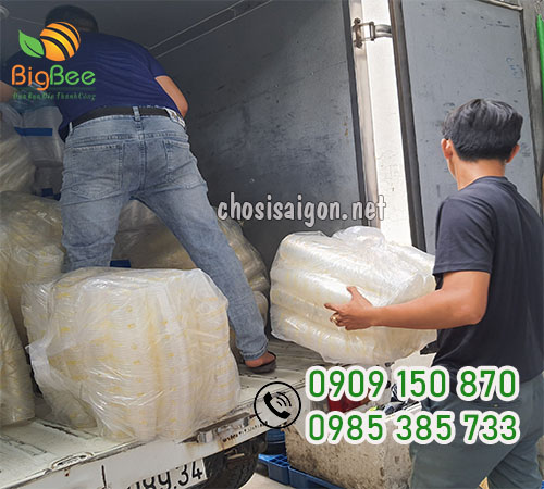 Sỉ ly nhựa giá rẻ tại TP.HCM