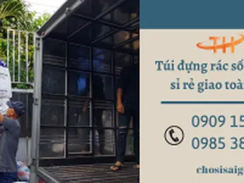 Thu Hồng lên hàng túi đựng rác giao sỉ cho khách tại Bình Tân