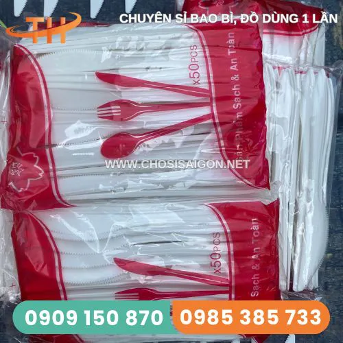 DAO NHỰA DÙNG 1 LẦN