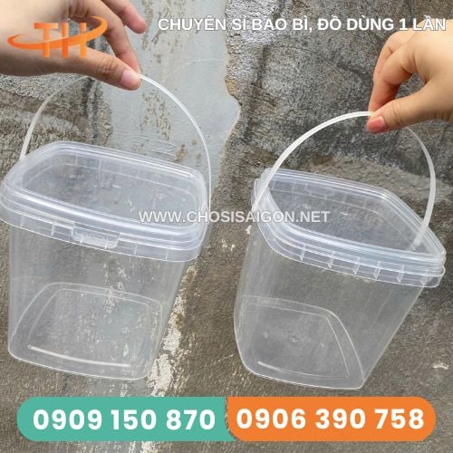 XÔ NHỰA MINI ĐỰNG THỨC UỐNG