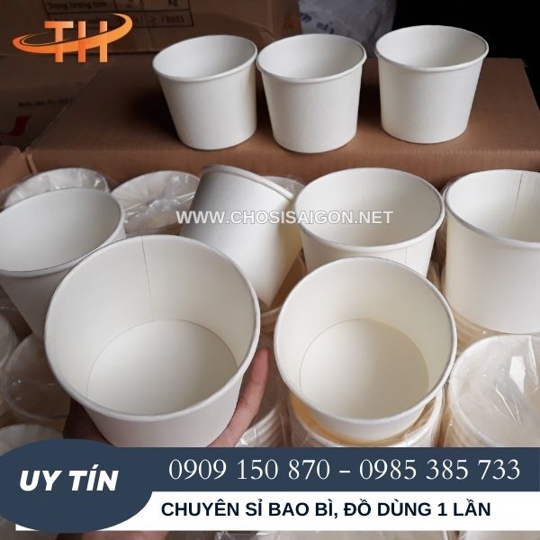 Tô giấy trắng trơn tại Thu Hồng