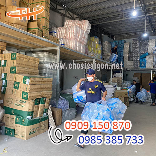 Giao sỉ ly nhựa nhanh chóng, freeship HCM giá rẻ