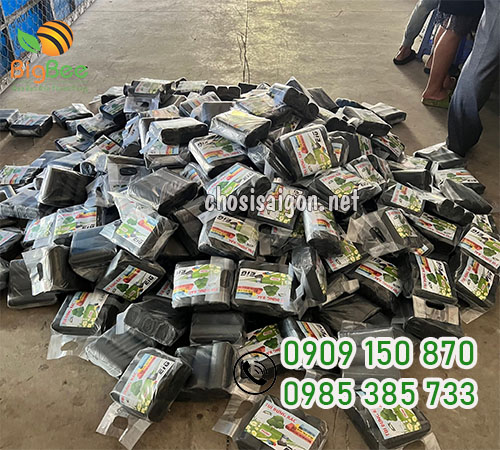 Túi đựng rác cuộn màu đen giá tại xưởng
