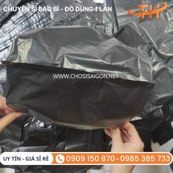 Túi xốp 2 quai đen đựng hàng hóa, đồ dùng