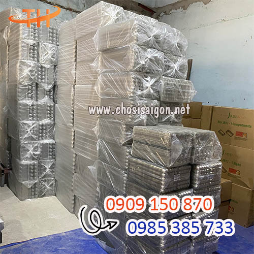 Vỉ nhựa đựng trứng cút 30 quả số lượng lớn rẻ tại xưởng