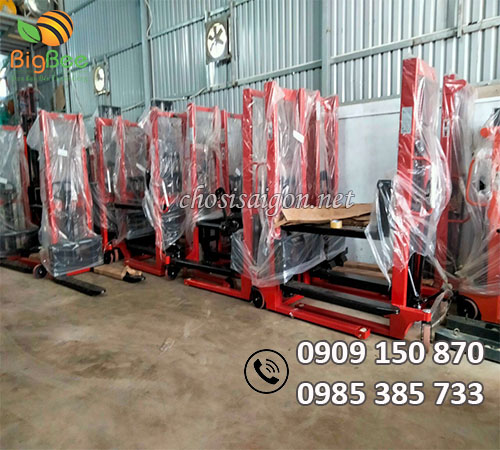 Xe nâng hàng hóa trọng lượng lớn giá rẻ