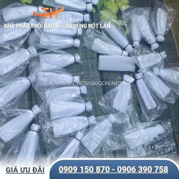 Xốp lưới trắng bọc ổi tiện lợi cho các nhà vườn