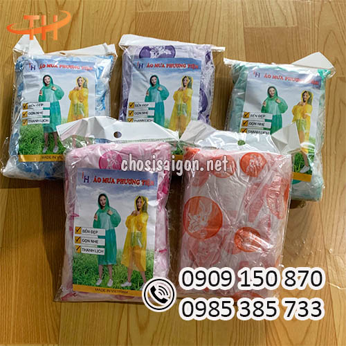 Xưởng áo mưa mặc 1 lần chấm bi lớn