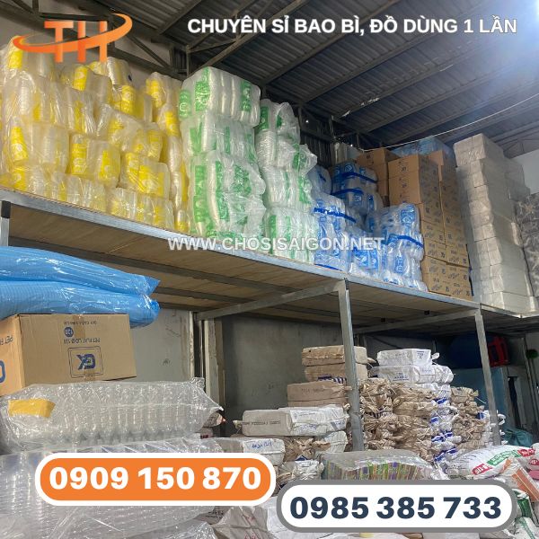 Xưởng ly nhựa PP, PET số lượng lớn