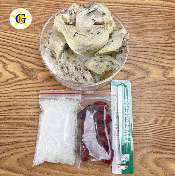 Tổ yến bánh mì Tổ yến bánh mì